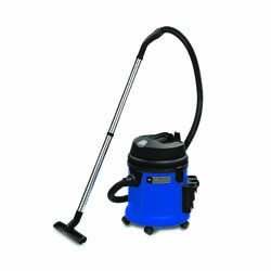 Windsor Recover 7 Wet/Dry Vac, 12 gal. (27 ltr.) with